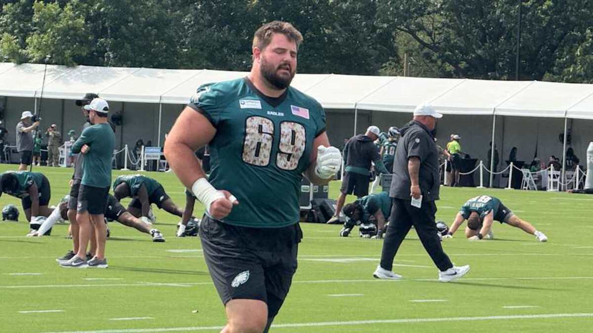 Landon Dickerson Lands At No. 11 After Injury-Plagued Season For Eagles