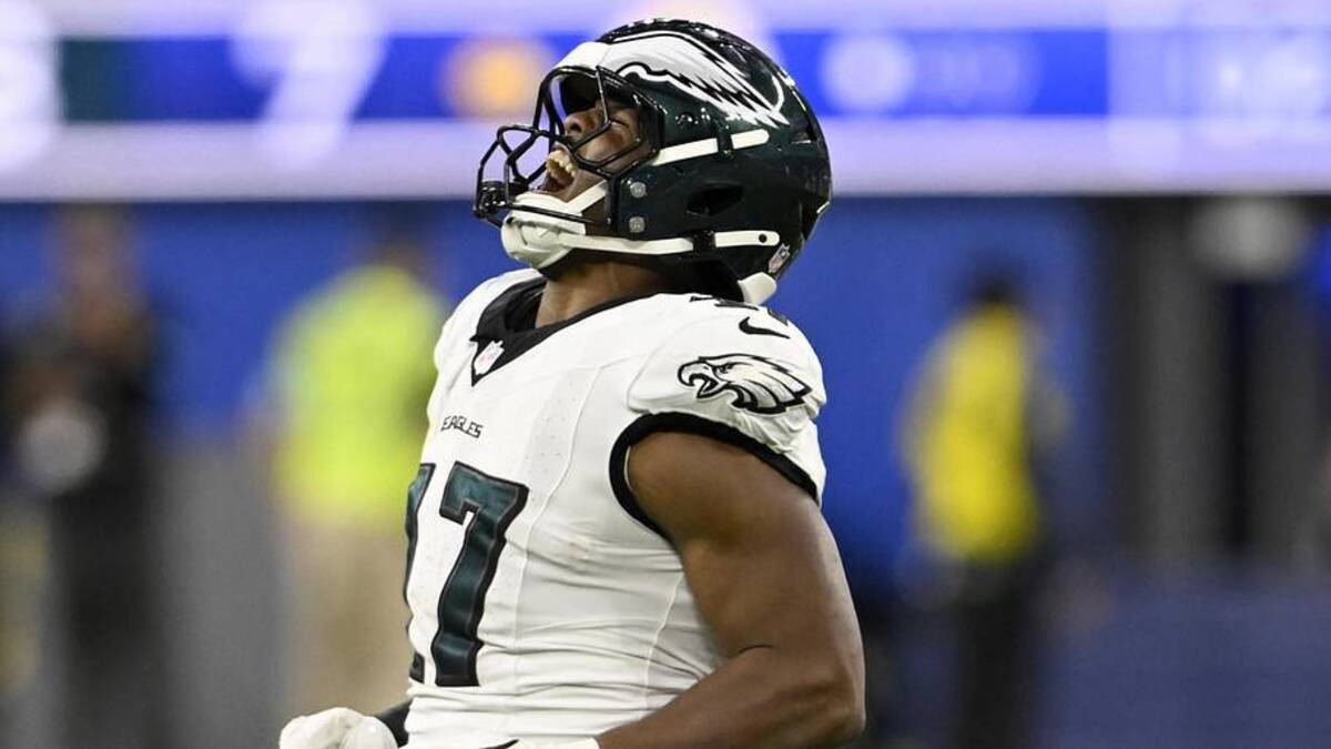  Nov 24, 2024; Inglewood, California, USA; Philadelphia Eagles linebacker Nakobe Dean (17) reacts after sacking Los Angeles Rams quarterback Matthew Stafford (not pictured) during the first half at SoFi Stadium. Mandatory Credit: Alex Gallardo-Imagn Images | Alex Gallardo-Imagn Images 