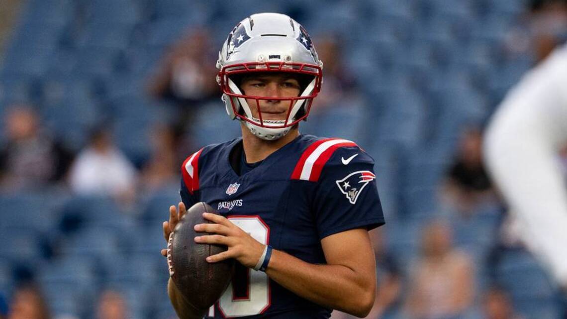 Everything Drake Maye Said About 'Eager' A.J. Brown After Patriots Joint Practices