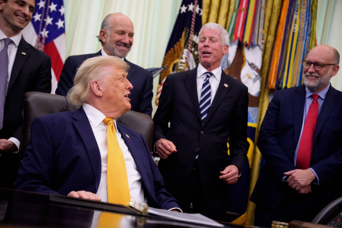  President Trump signed two executive orders accelerating quantum computing and post-quantum cryptography adoption. 