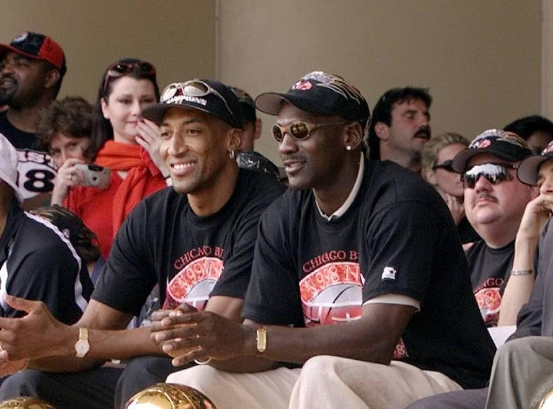  Chicago Bulls stars Scottie Pippen and Michael Jordan sit next to each other. Anne Ryan-USA TODAY via Imagn Co