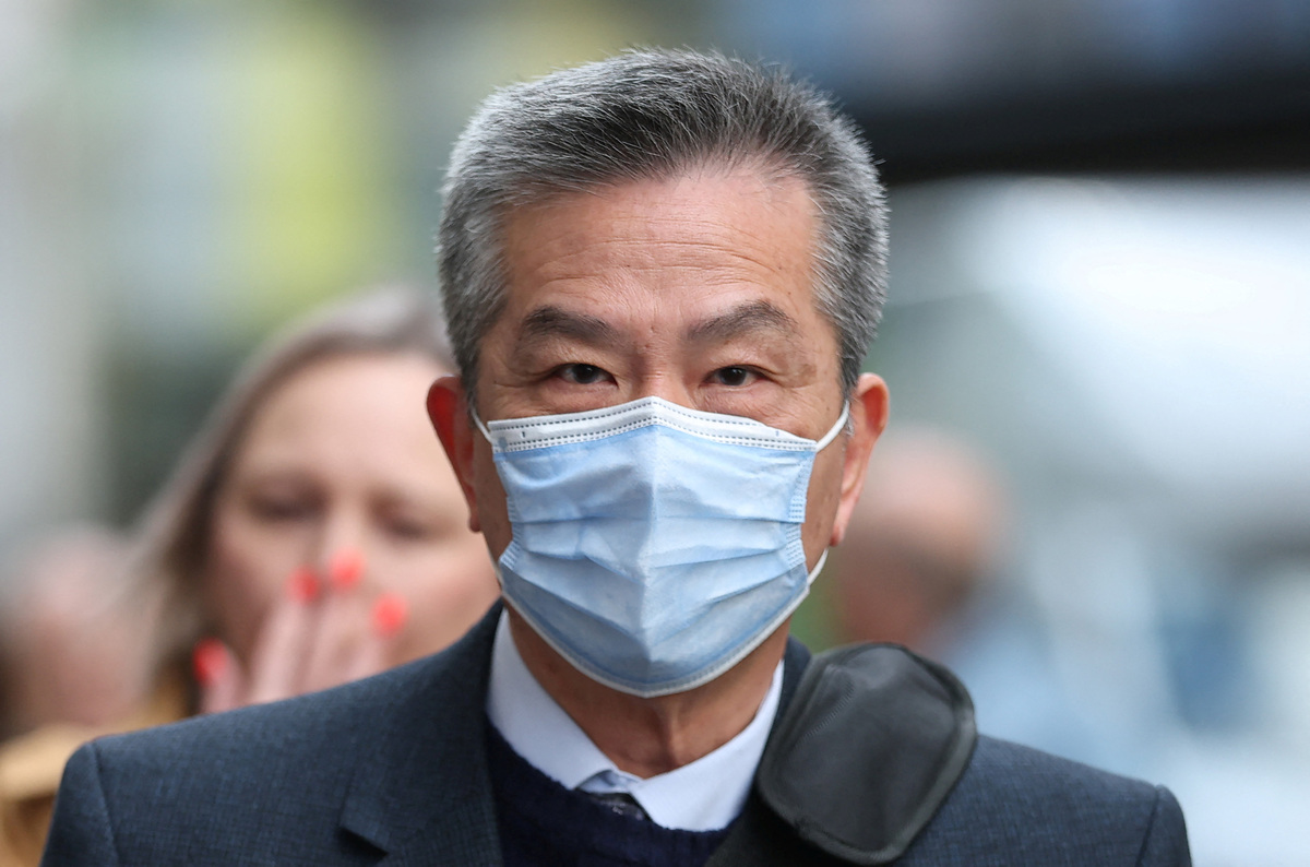 Chung Biu Yuen arrives at the Old Bailey court, during a trial where he and co-defendant Chi Leung Wai are accused of assisting a foreign intelligence service, in London, Britain, May 6, 2026. REUTERS/Toby Melville
