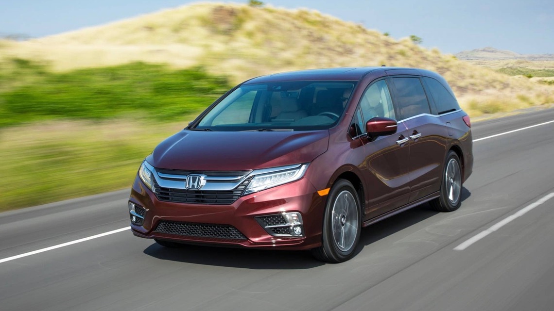 Honda Recalls 325,000 Odyssey Minivans After First Camera Fix Falls Short 