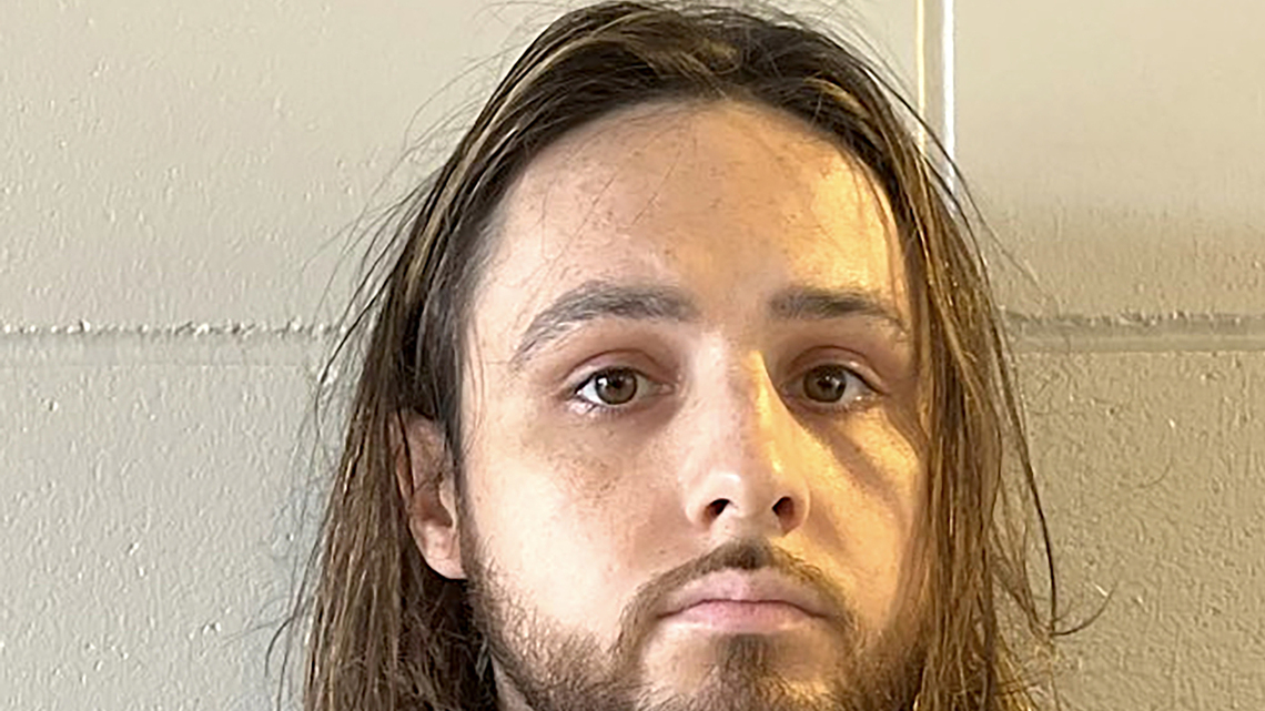 Feds revamp charges against Palisades arson suspect after mistrial