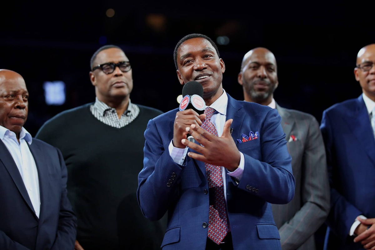  DETROIT, MICHIGAN - MARCH 30: Former Detroit Piston Isiah Thomas talks to the crowd during a celebration of the 1989 and 1990 World Championship Detroit Pistons at halftime during a game between the Portland Trail Blazers and Detroit Pistons at Little Caesars Arena on March 30, 2019 in Detroit, Michigan. (Photo by Gregory Shamus/Getty Images) 