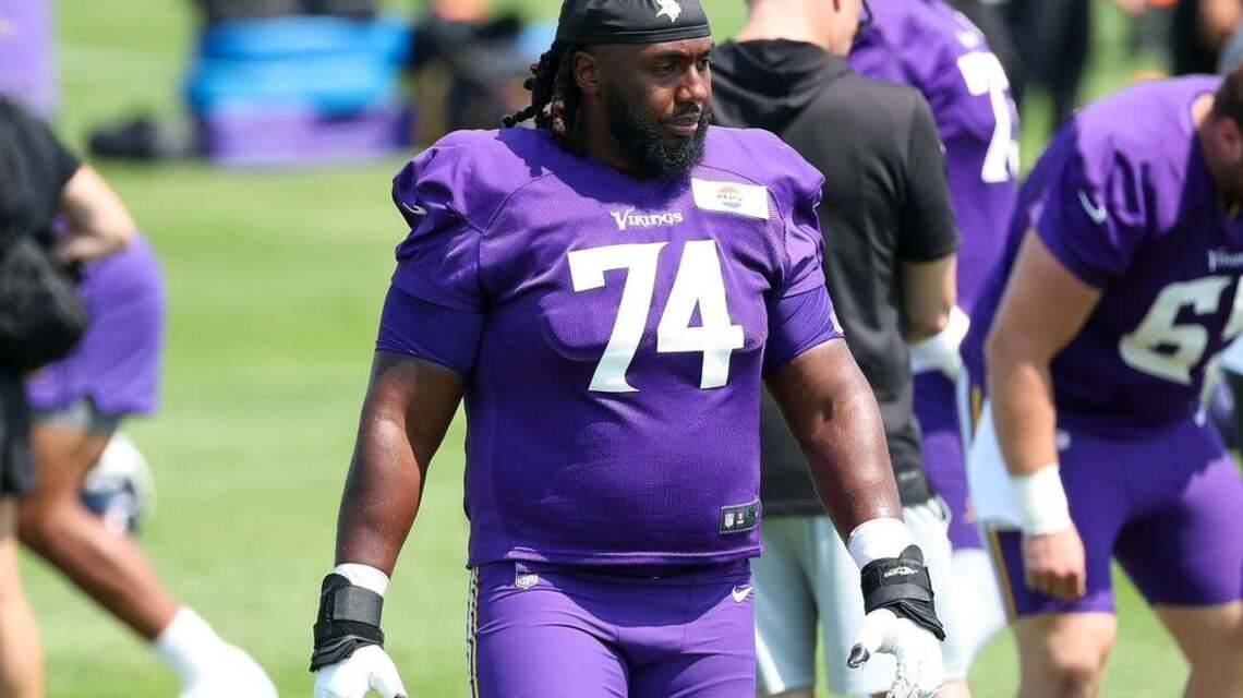Vikings G Donovan Jackson (knee) likely out for season