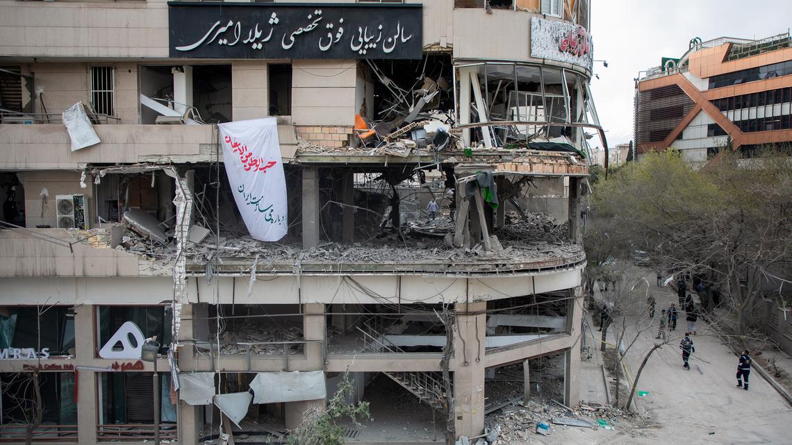 Strikes continue as US troops arrive, Houthis join Iran war