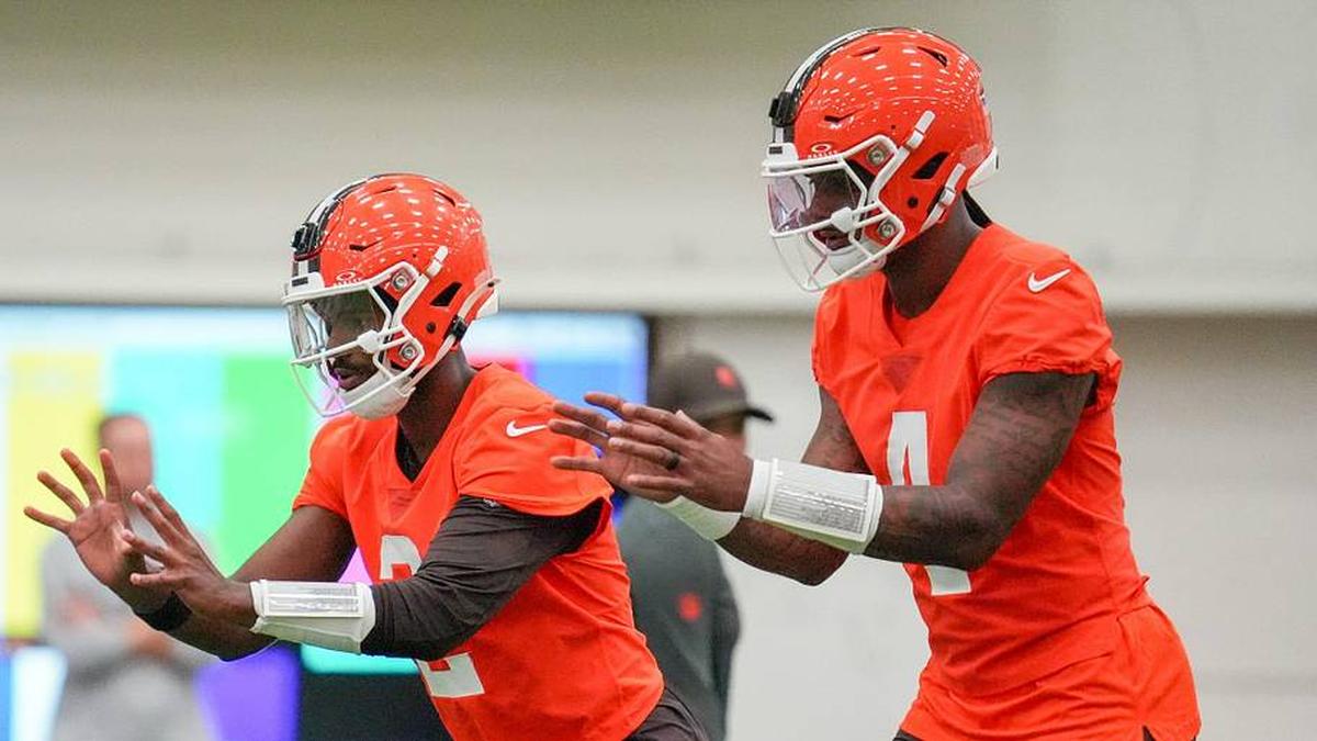  Deshaun Watson is reportedly leading the Browns' quarterback competition. | Lisa Scalfaro / USA TODAY NETWORK via Imagn Images 