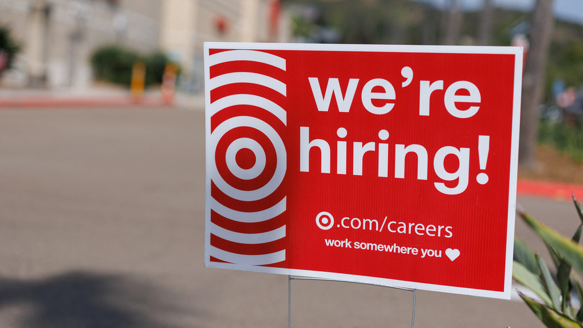 Weekly jobless claims fall as labor market conditions remain stable