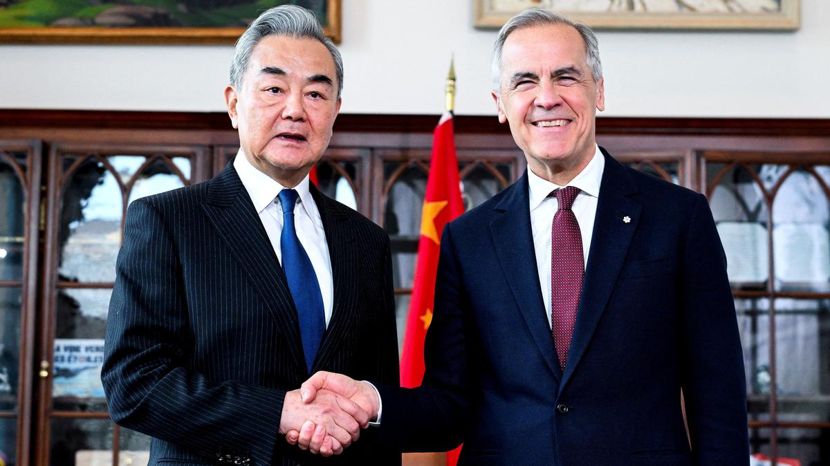 Canadian Prime Minister Mark Carney meets with Foreign Minister of China Wang Yi at his office in Ottawa, Canada, May 29, 2026. Spencer Colby/Pool via REUTERS