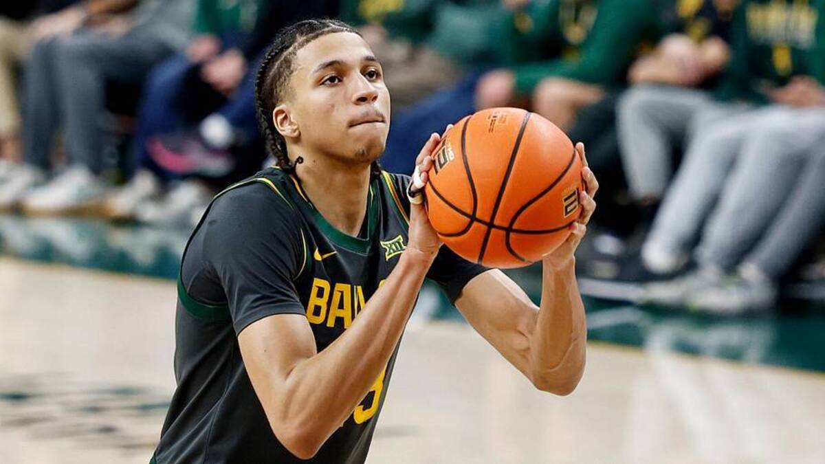  Feb 4, 2026; Waco, Texas, USA; Baylor Bears guard Cameron Carr (43) shoots a free throw against the Colorado Buffaloes during the second half at Paul and Alejandra Foster Pavilion. | Chris Jones-Imagn Images 