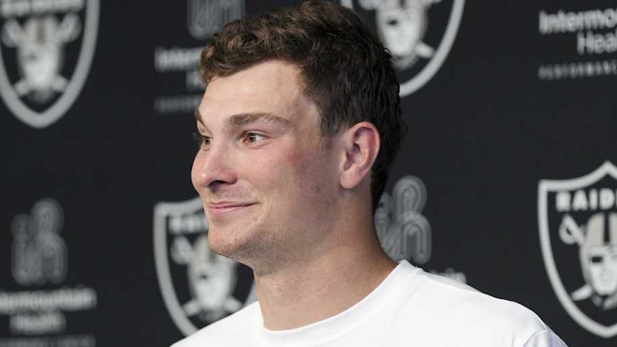  May 2, 2026; Henderson, NV, USA; Las Vegas Raiders quarterback Fernando Mendoza (15) speaks during a news conference at the team's Rookie Minicamp at Intermountain Health Performance Center. Mandatory Credit: Candice Ward-Imagn Images | Candice Ward-Imagn Images 