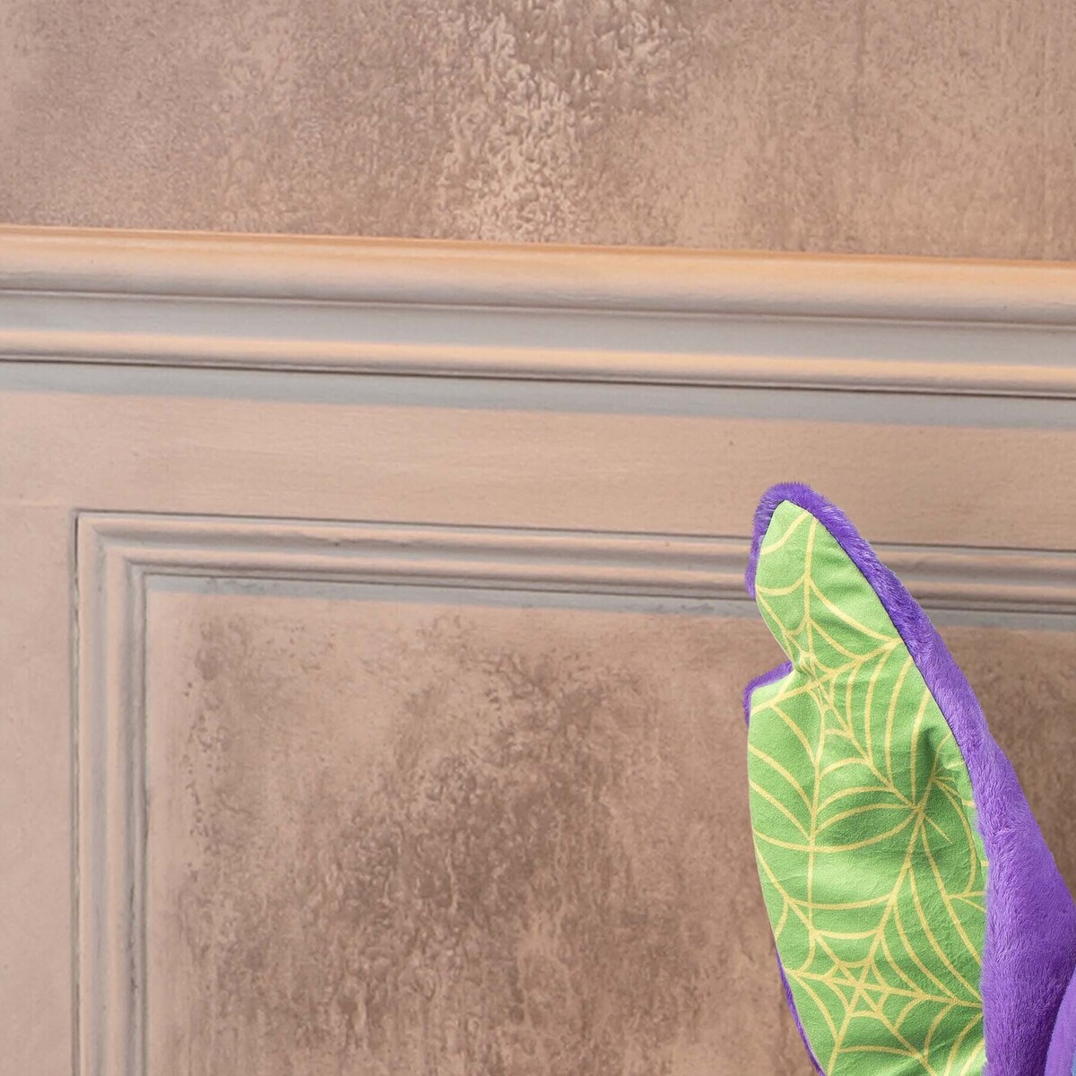 3-ft tall Life-Size Animated StitchCourtesy of Lowe's