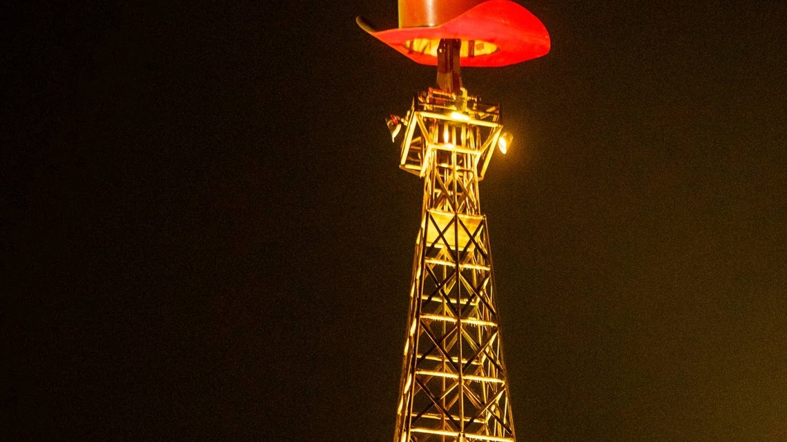 In 1993, Paris, Texas built a 65-foot Eiffel Tower, three years after Paris, Tennessee built one; in 1998 the town topped its tower with a shiny red cowboy hat 