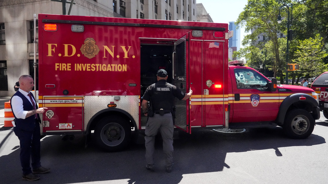New York army veteran in custody after fire set outside ICE offices 
