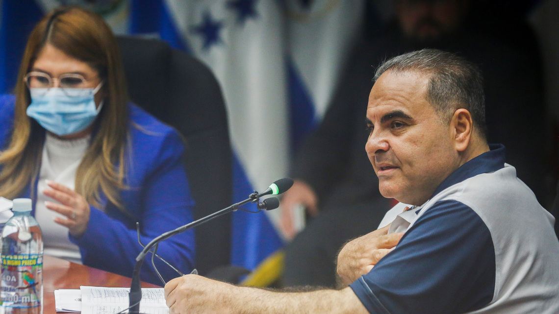 El Salvador frees ex-President Saca after 10-year corruption sentence 