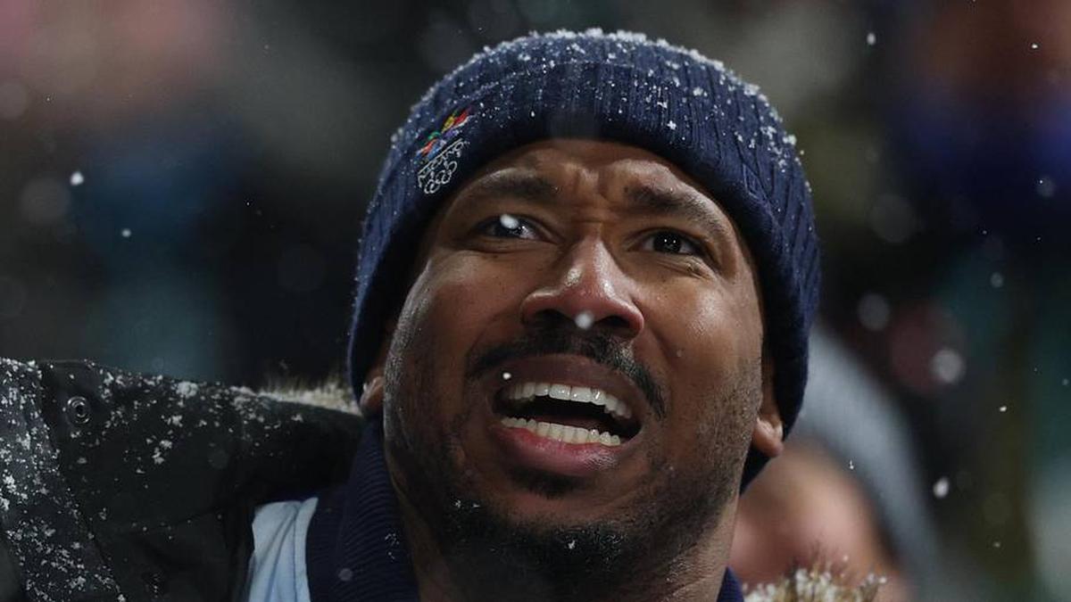  Feb 12, 2026; Livigno, Italy; Cleveland Browns player Myles Garrett in attendance in the women's halfpipe final during the Milano Cortina 2026 Olympic Winter Games at Livigno Snow Park. Mandatory Credit: Nathan Ray Seebeck-Imagn Images | Nathan Ray Seebeck-Imagn Images 