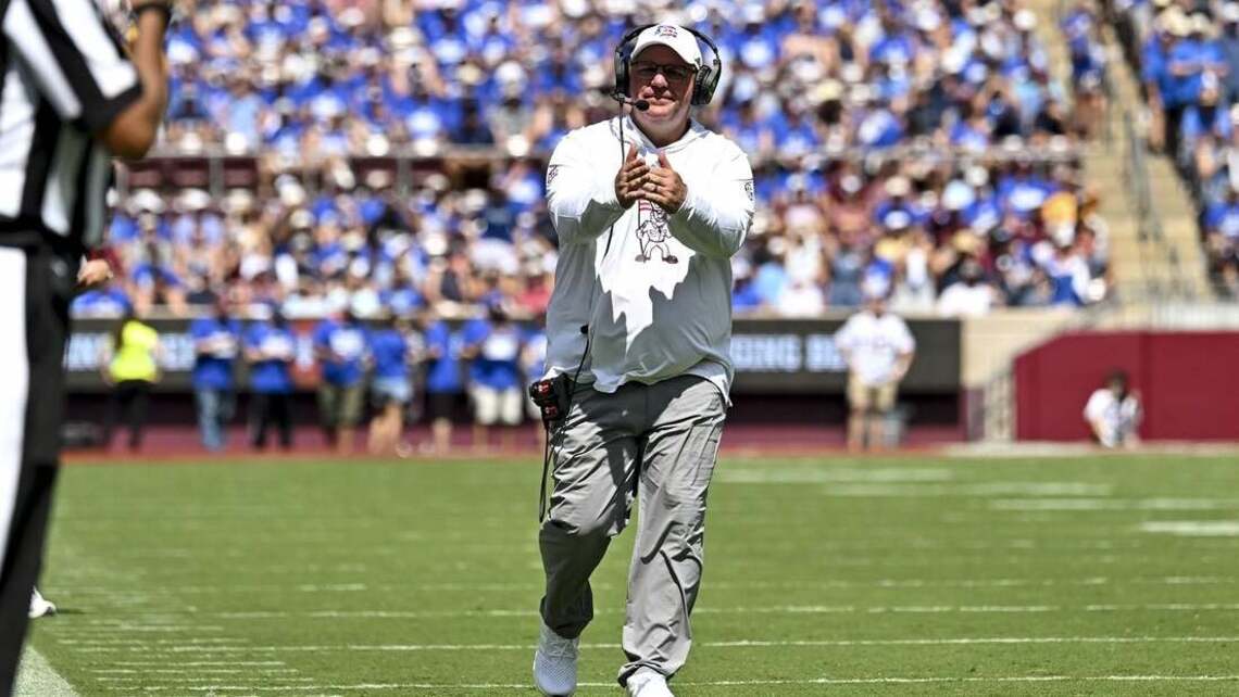 No. 10 Texas A&M forces 3 late turnovers in win over Arizona State 