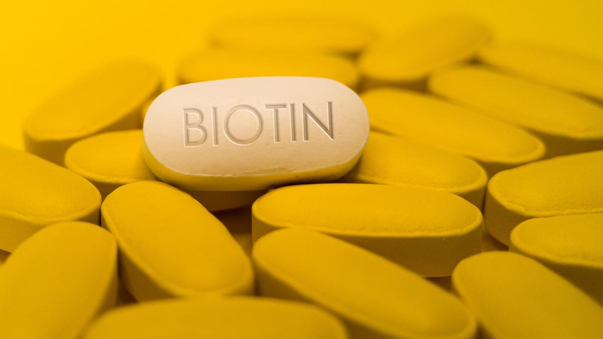 Targeting biotin in cancer tissues, along with glutamine production and absorption and other cell functions, could help improve future cancer treatment, a recent study found.  (Dreamstime/TNS)