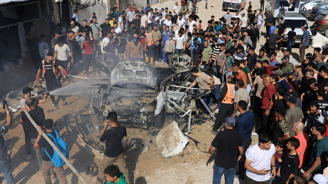 Israeli fire kills four people in Gaza, medics say