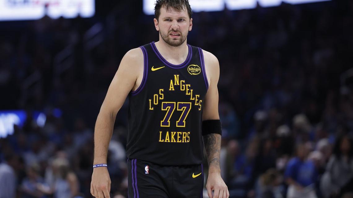 Report: Lakers star Luka Doncic (hamstring) out indefnitely 