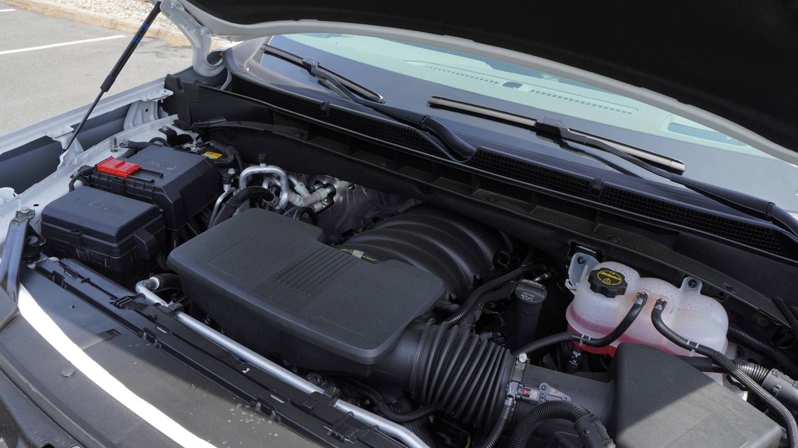 GM Tried to Fix Its Troubled 6.2-Liter V8, Now Nearly 1 Million Vehicles Are Under Investigation 