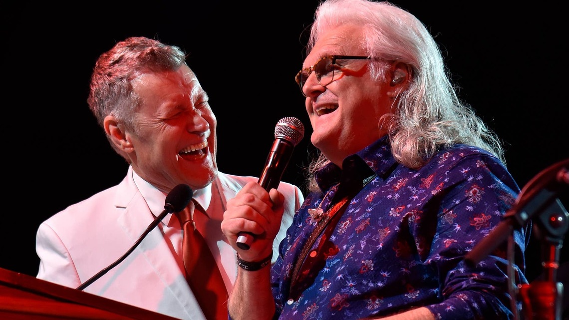 Beloved Voice of Country Music Dies at 67 