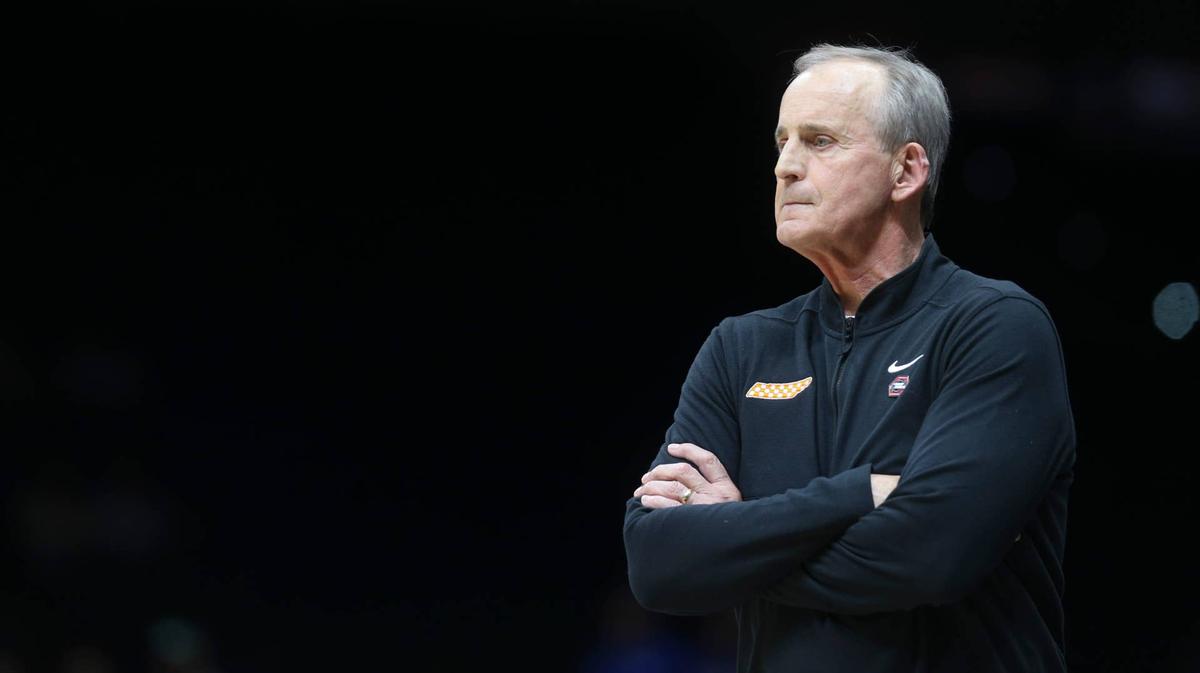  Tennessee Volunteers head coach Rick Barnes. Alex Martin/Journal and Courier / USA TODAY NETWORK via Imagn Images