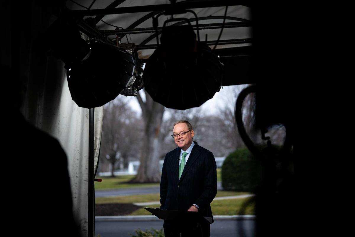  Kevin Hassett links Iran deal to drops in inflation and gas prices 