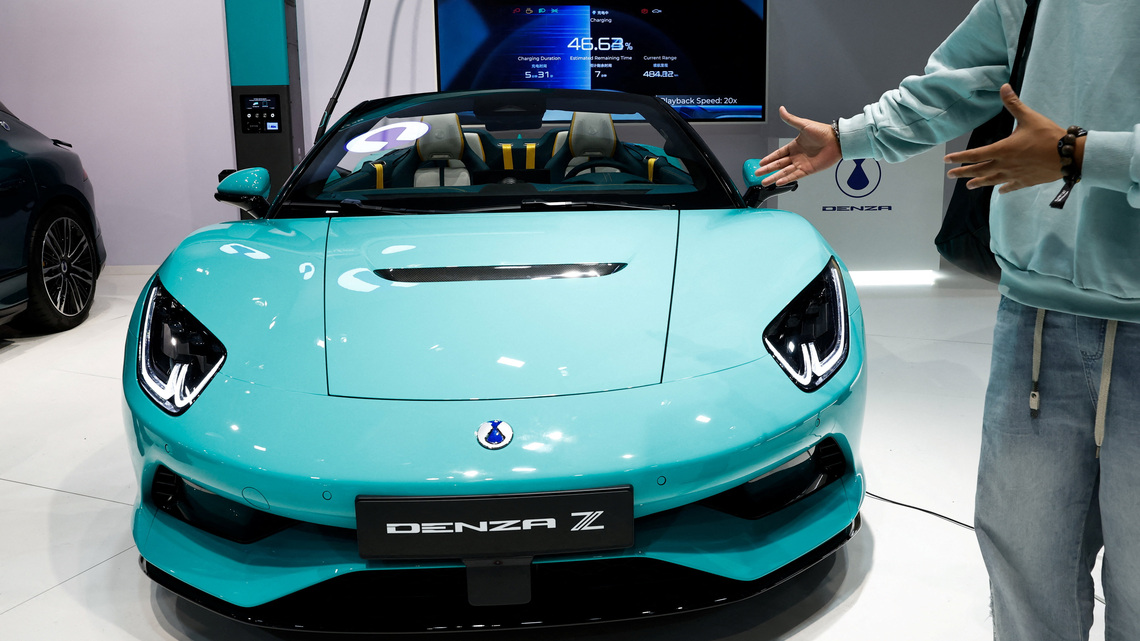 Chinese automakers make tech-led pitch for Europe's premium car market