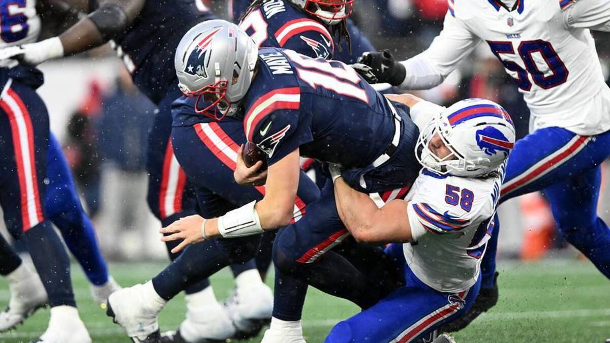  Dec 14, 2025; Foxborough, Massachusetts, USA; Buffalo Bills linebacker Matt Milano (58) sacks New England Patriots quarterback Drake Maye (10) during the second half at Gillette Stadium. Mandatory Credit: Brian Fluharty-Imagn Images | Brian Fluharty-Imagn Images 