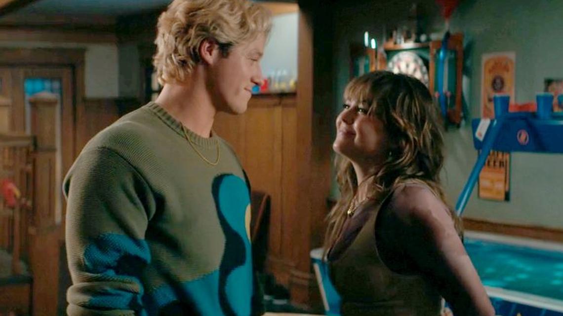 Off Campus' Mika Abdalla Teases Allie and Dean's Season 2 Story After Twist 