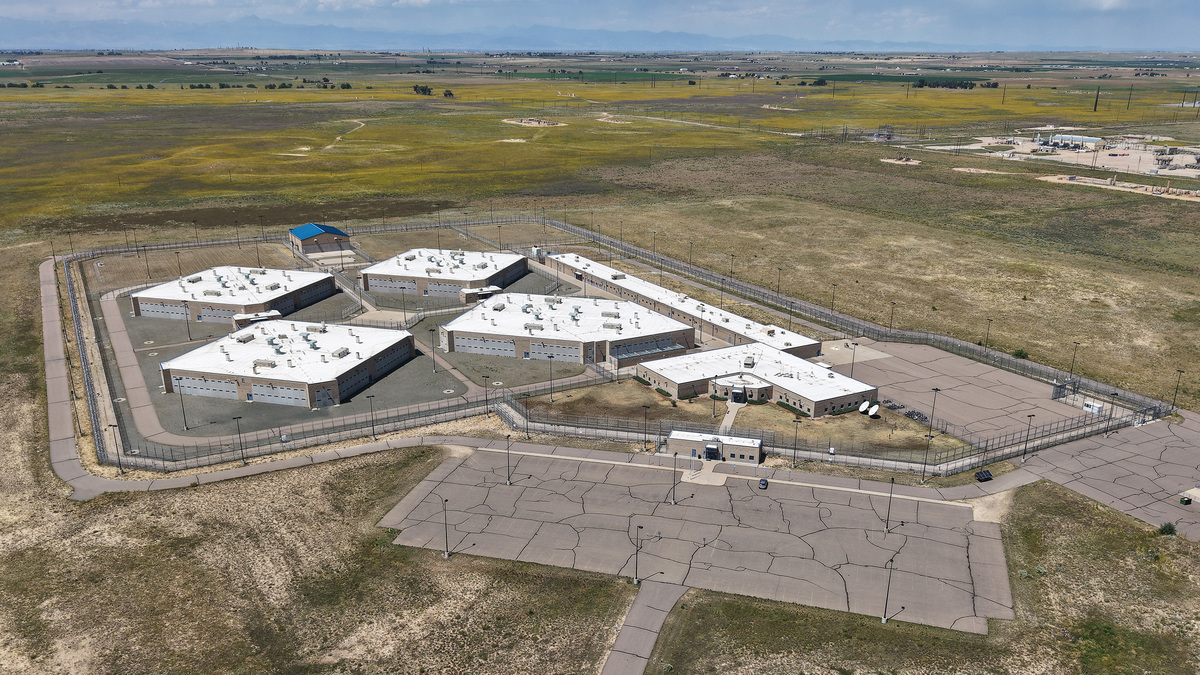 The closed Hudson Correctional Facility in Hudson, Colorado, in an aerial image on Aug. 14, 2025. (Hyoung Chang/The Denver Post/TNS)
