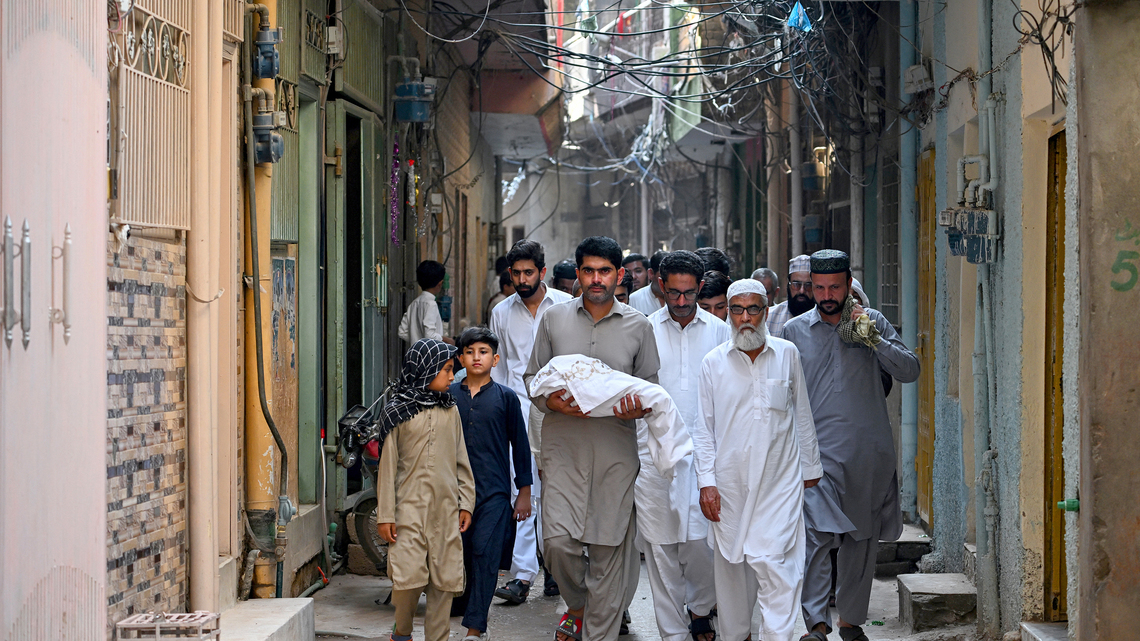 At least 14 newborns dead in Pakistan maternity ward fire
