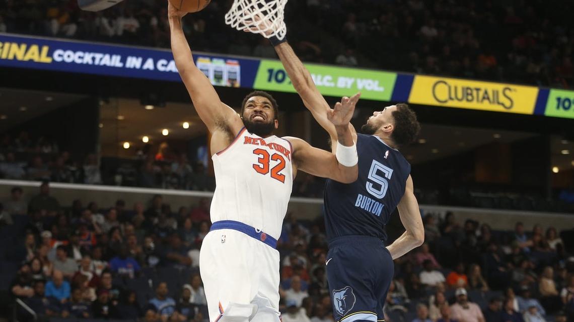 On fire in 1st half, Knicks halt skid in win vs. Grizzlies  