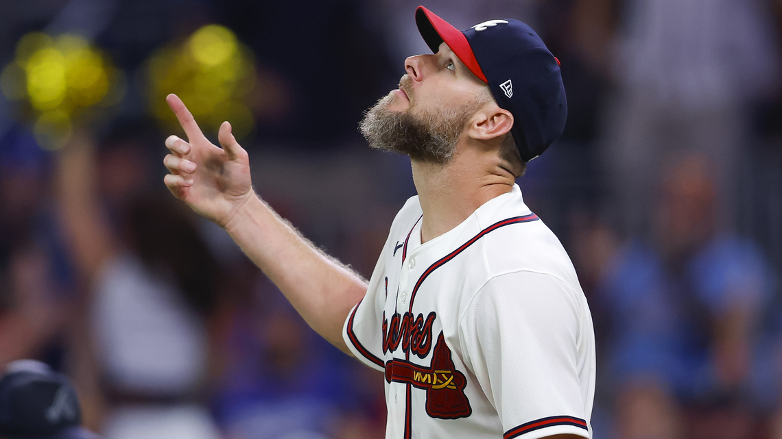 Dodgers swept by Braves after Chris Sale throws complete-game shutout