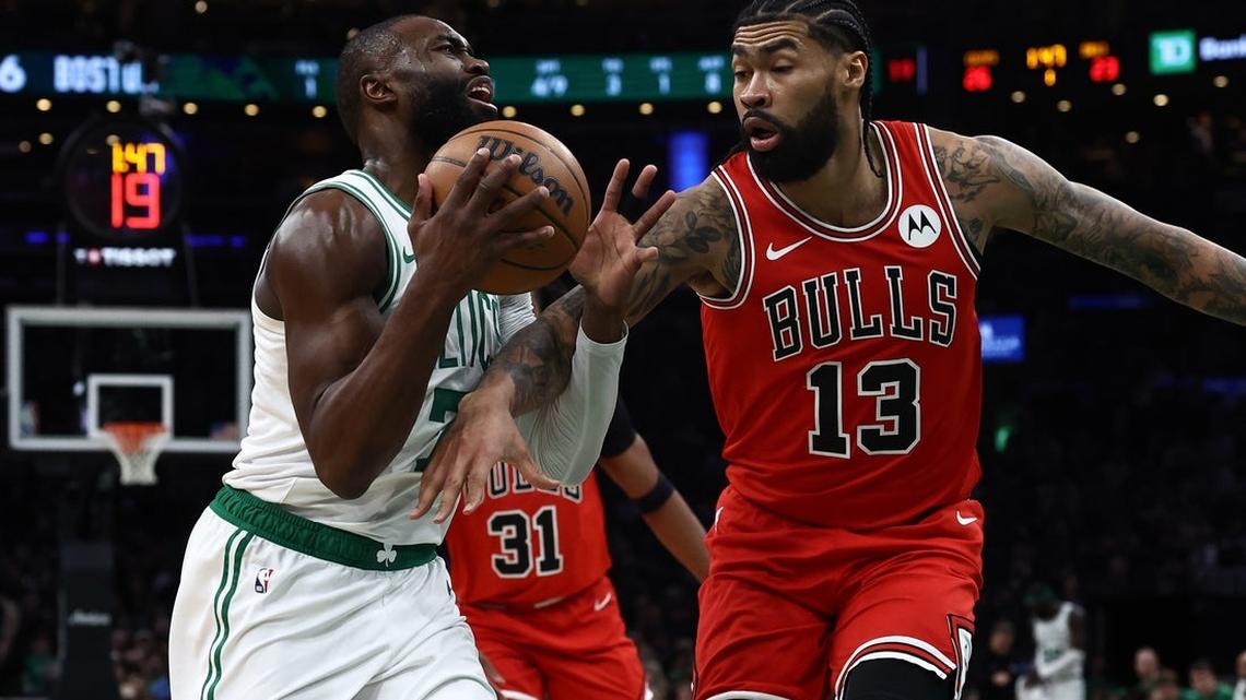 Payton Pritchard, Celtics extend Bulls' woes with runaway win 