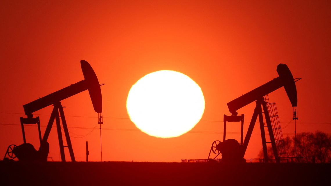 Oil prices steady as investors weigh impact of expanded US sanctions against Iran 