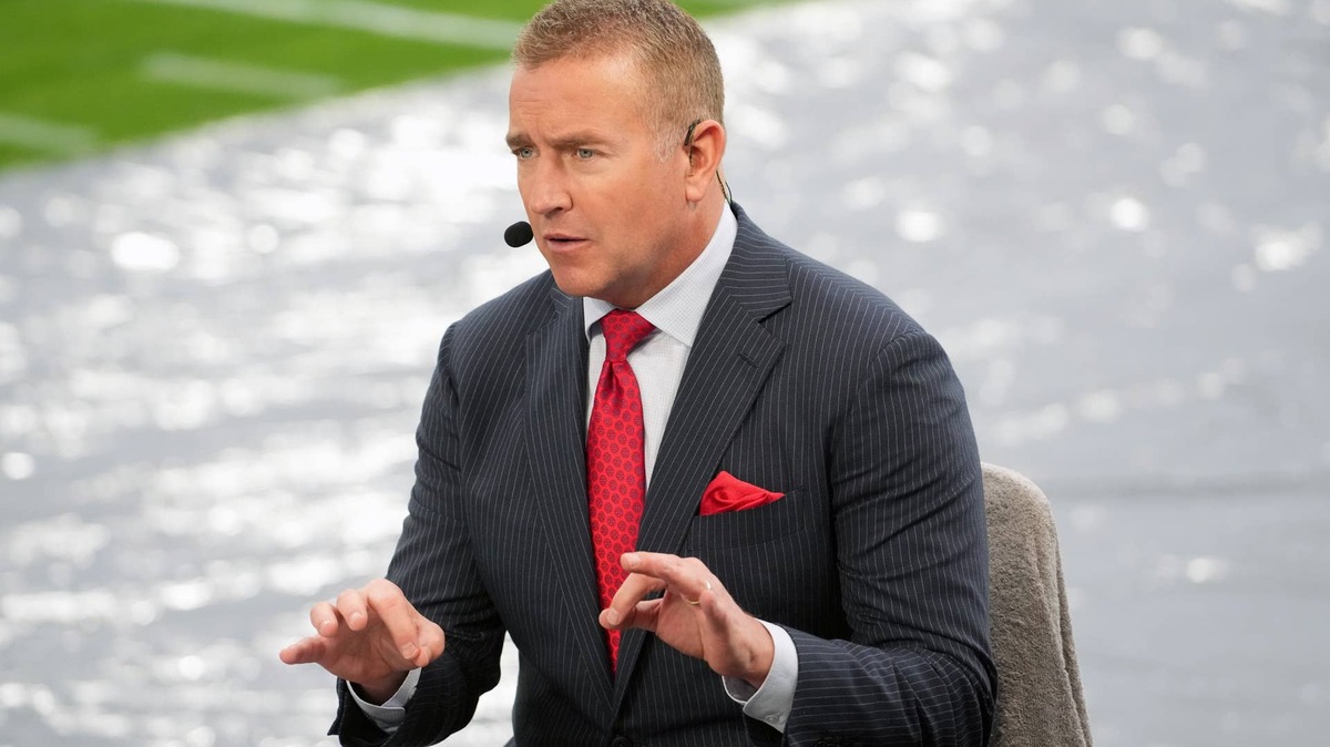 College GameDay Fans Have Officially Turned On Kirk Herbstreit
