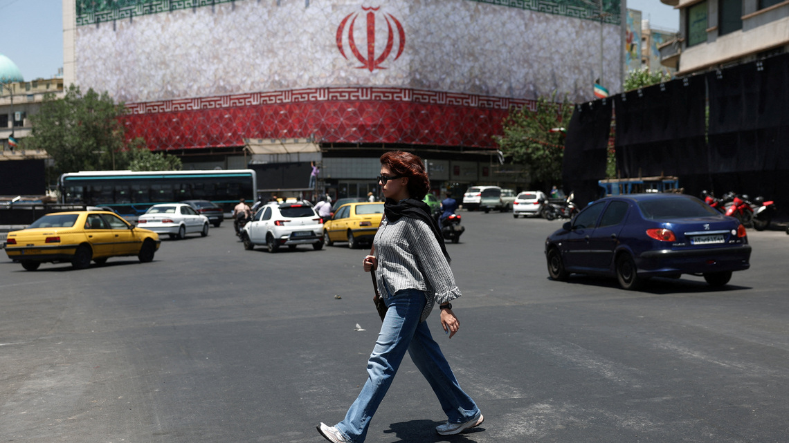 US and Iran presidents sign ceasefire agreement, but Trump says he could still resume attacks 