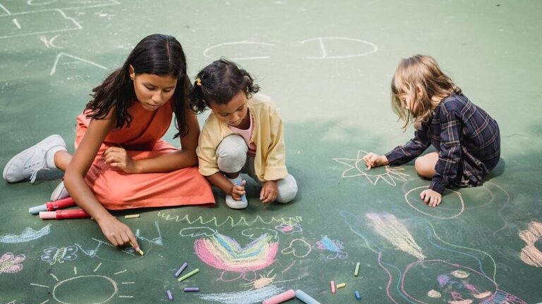 Just one day of outdoor play improves children's mental health