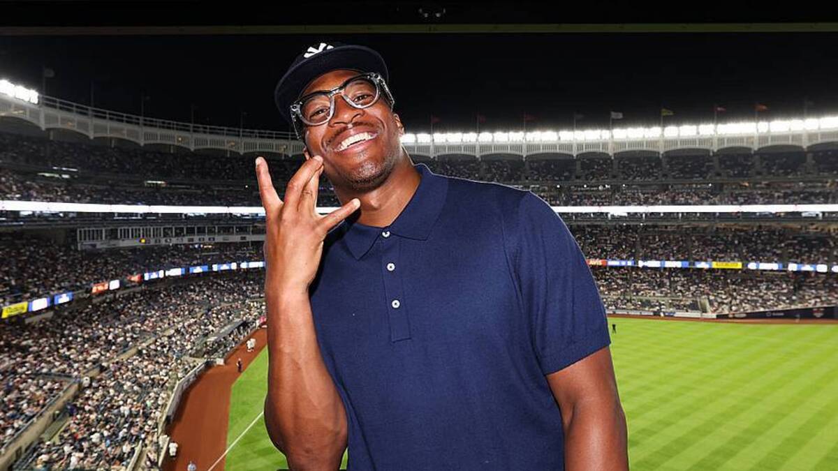  Fox's new World Cup correspondent. | New York Yankees/Getty Images 
