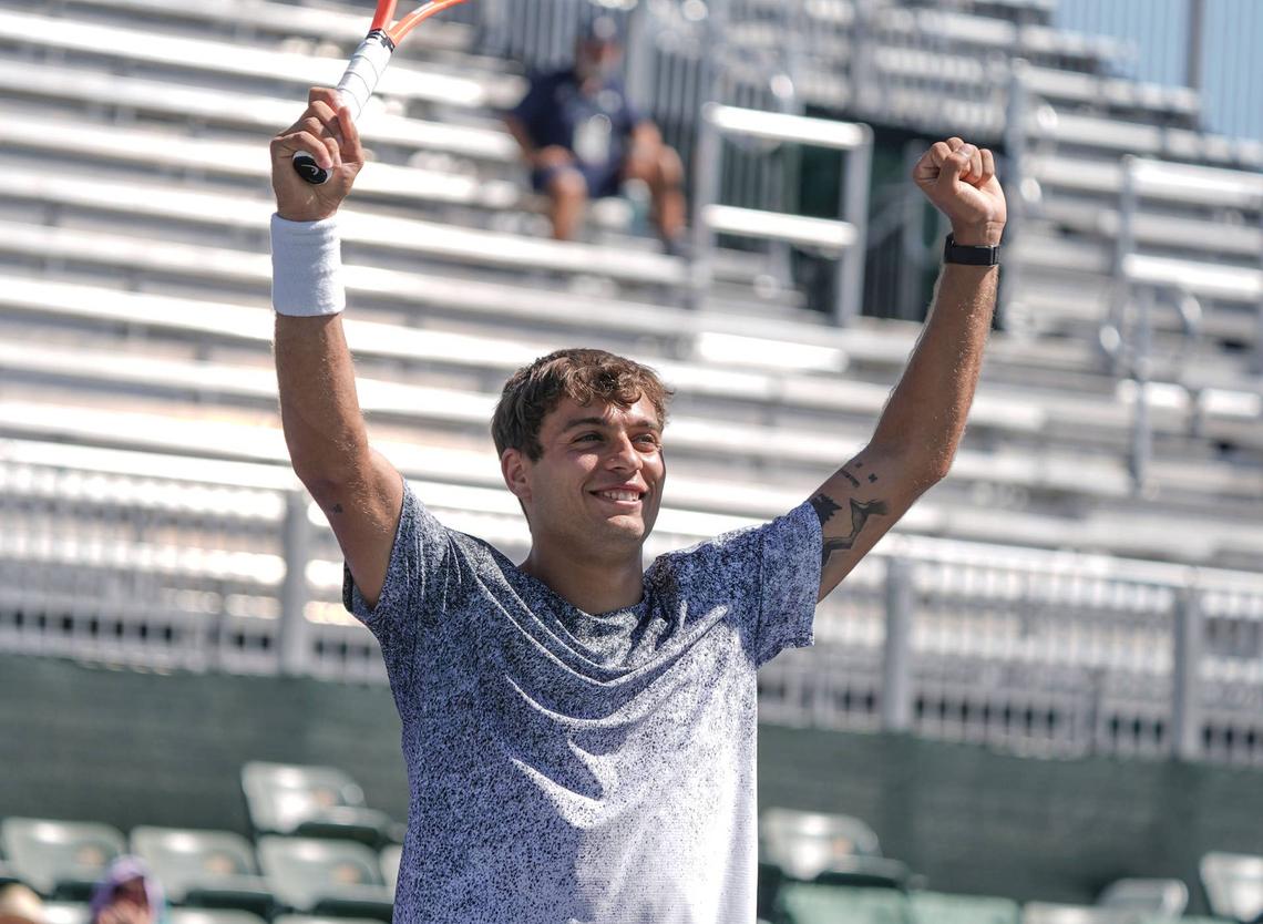  Flavio Cobolli celebrates winning the mixed doubles finals against Gabriela Dabrowski and Lloyd Glasspool during the BNP Paribas Open in Indian Wells, Calif., March 14, 2026. 
