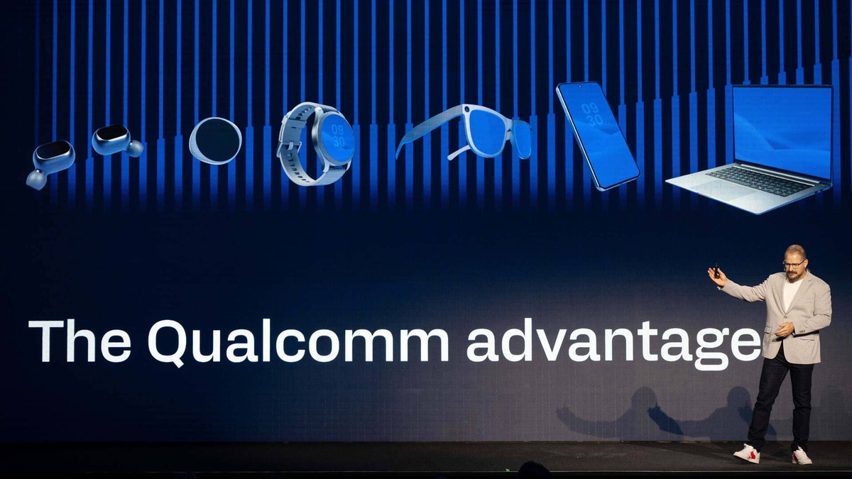  Qualcomm unveiled a comprehensive data center artificial intelligence (AI) infrastructure strategy with a $15 billion revenue target for fiscal 2029. 