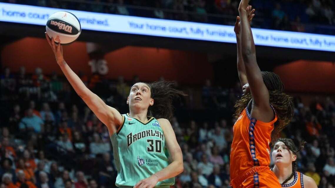 Brenna Stewart (28), Liberty sink Sun for fifth straight win 