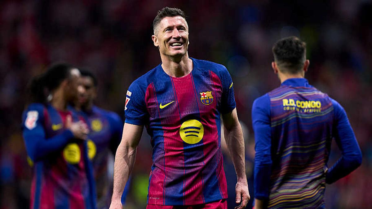  Robert Lewandowski helped Barcelona claim a second successive La Liga title. | Diego Souto/Getty Images 