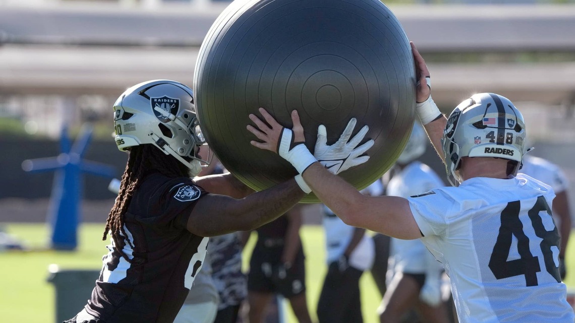 Two Raiders Position Battles in Training Camp Just Got Interesting 