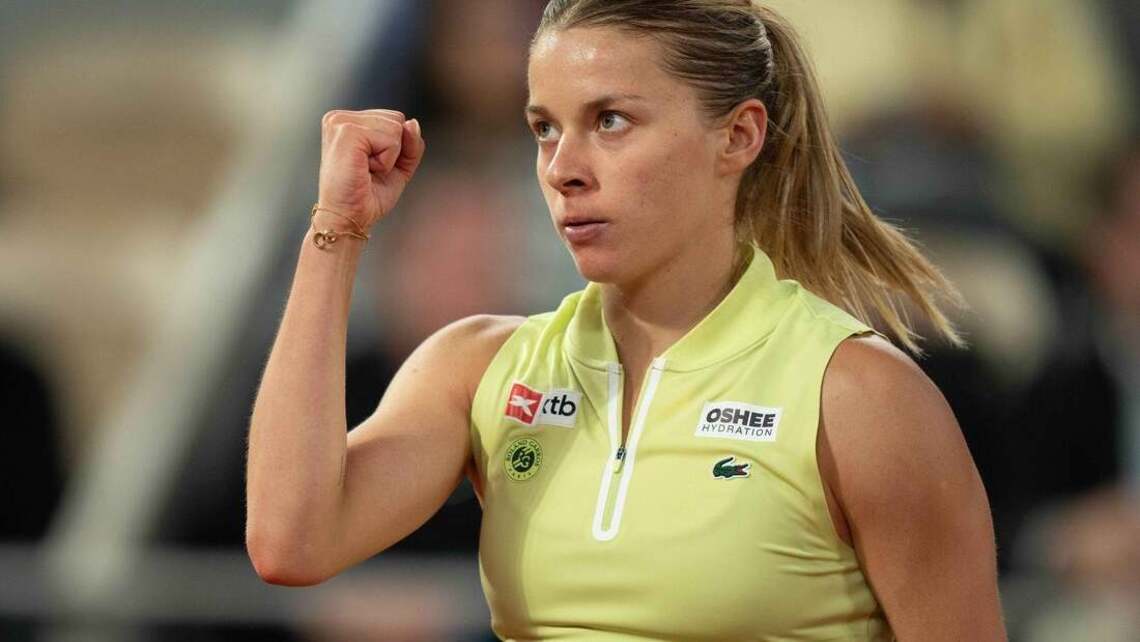 Iga Swiatek, Maja Chwalinska set for all-Polish semifinal in Wuhan