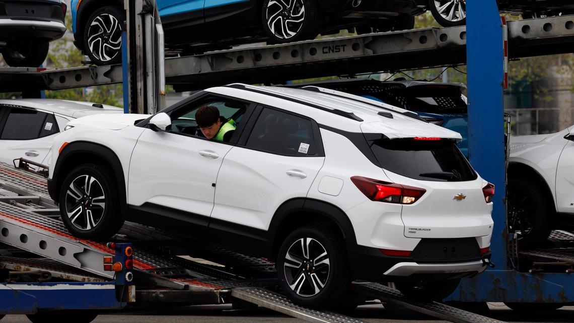 This is How Daewoo Went Bankrupt and Became GM's Secret Weapon 