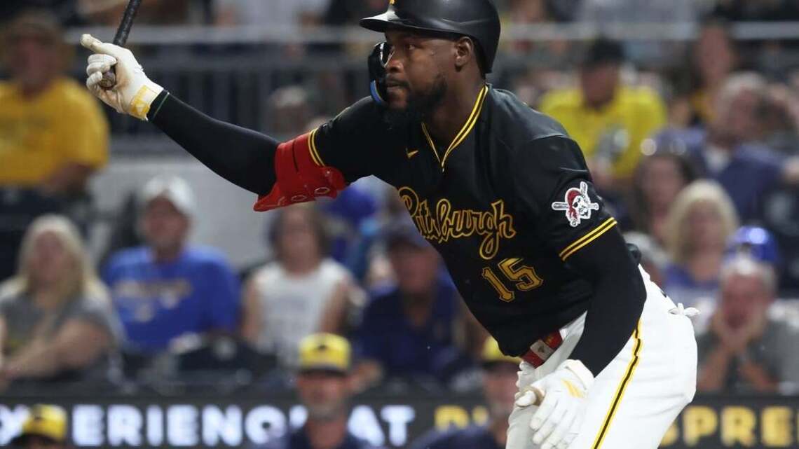 Young stars take spotlight as Cardinals meet Pirates 